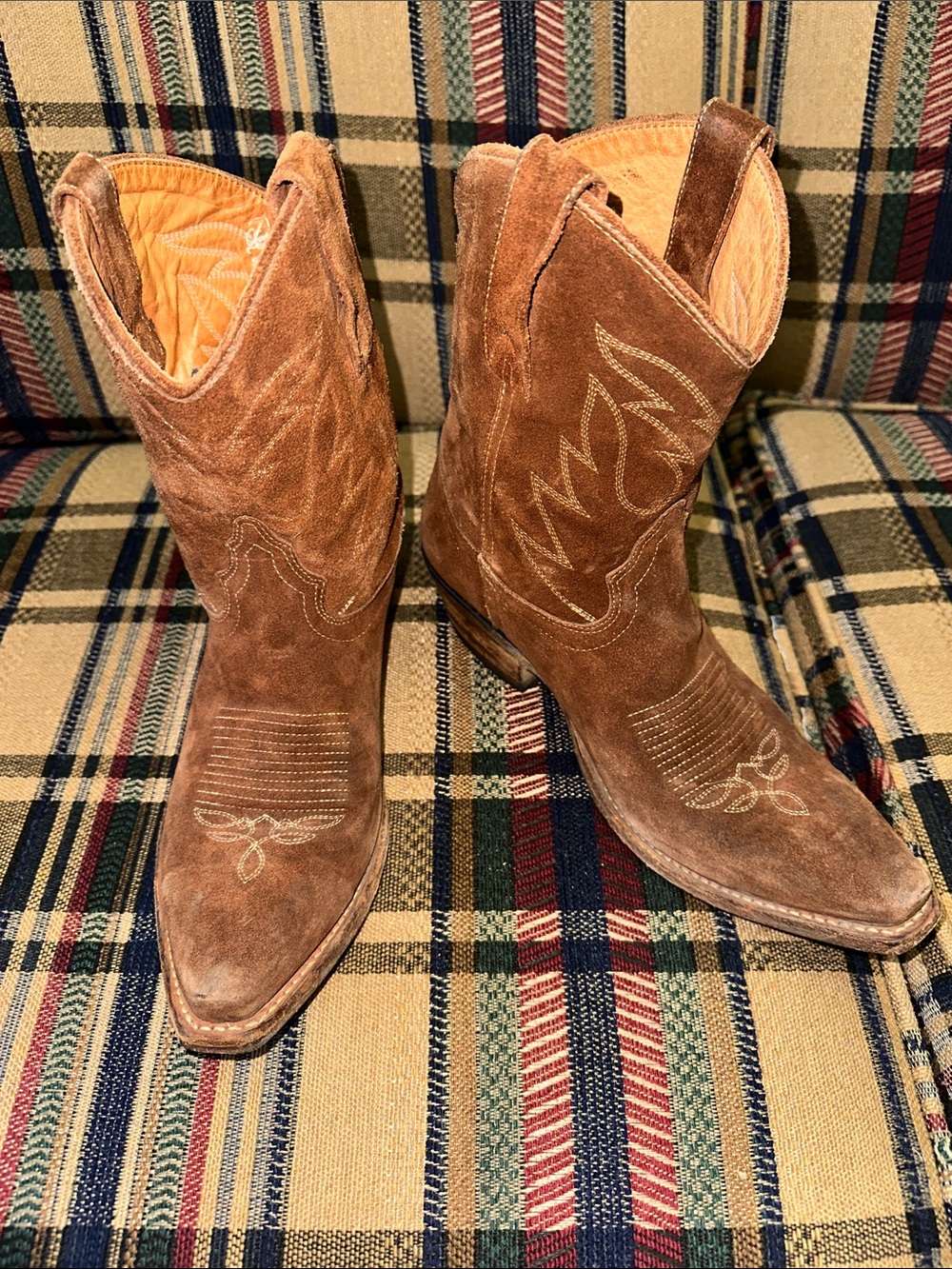 Dan Post Women’s 6.5 Brown Suede Western Cowboy Boots Embroidered Snip Toe - Picture 2 of 9
